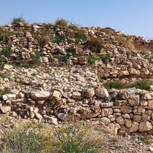 Lienzo de muralla del poblado íbero del Puig de la Misericordia en Vinaròs
